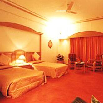 Kaka Hotel, Patiala 4